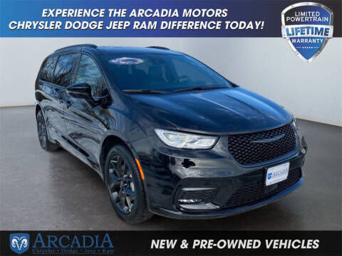 2026 Chrysler Pacifica Select