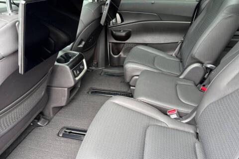 2025 Kia Carnival SX Prestige