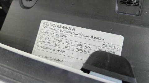 2023 Volkswagen ID.4 Standard