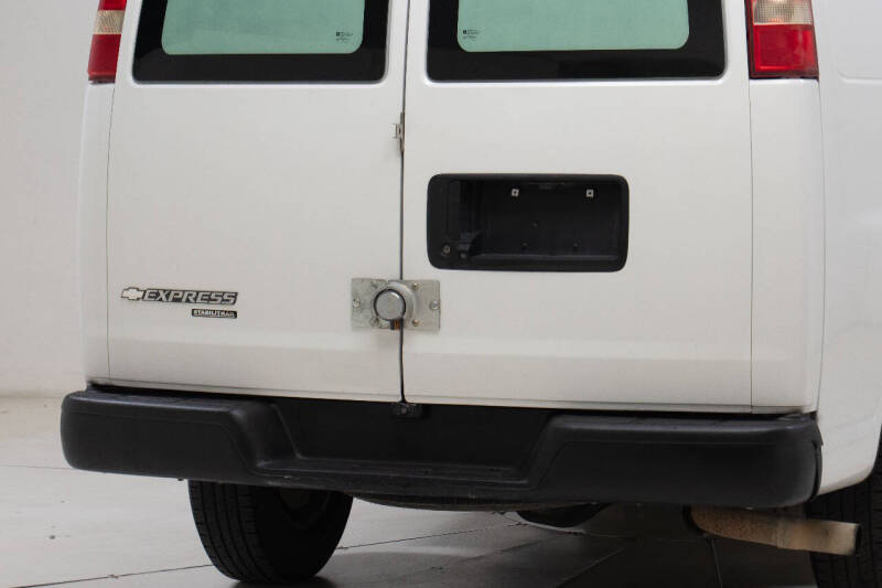 2016 Chevrolet Express 2500