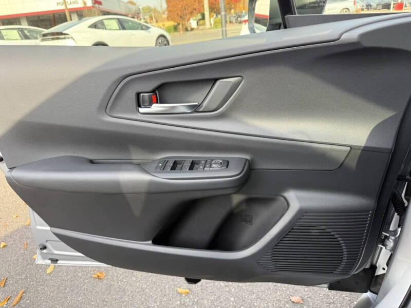 2026 Toyota Prius Plug-in Hybrid XSE