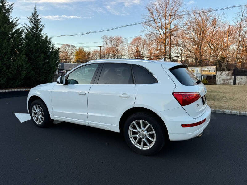 2010 Audi Q5 Premium photo 8