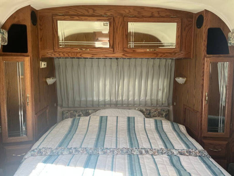 1996 Airstream Excella 1000