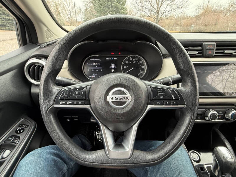 2020 Nissan Versa SV