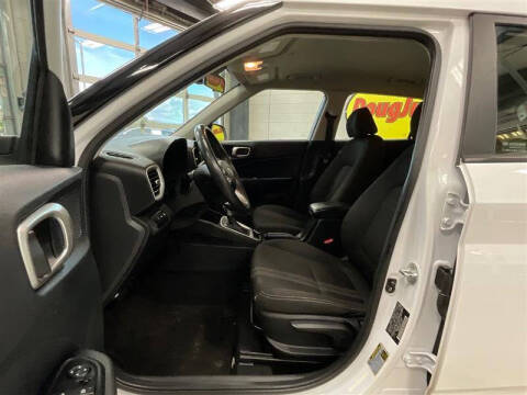 2021 Hyundai Venue SEL