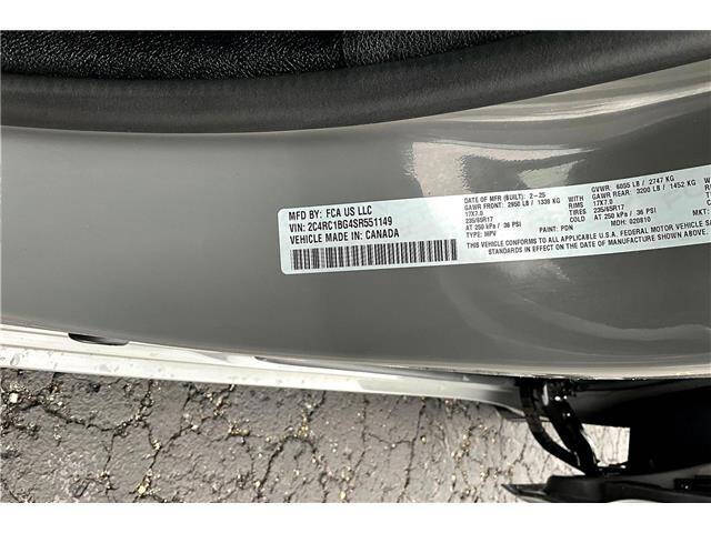 2025 Chrysler Pacifica Select