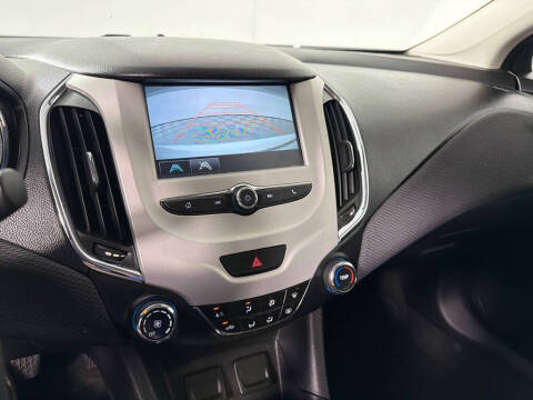 2017 Chevrolet Cruze LS Auto