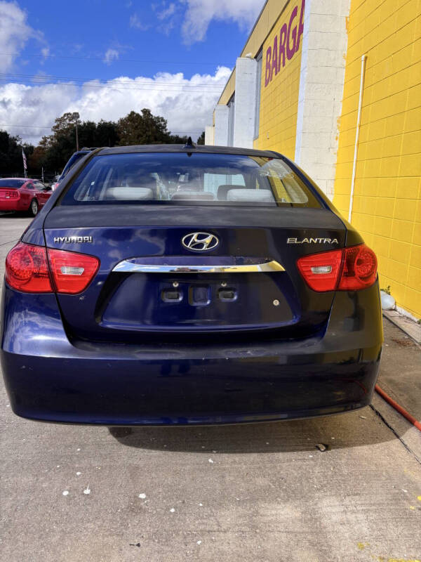 2010 Hyundai Elantra Blue