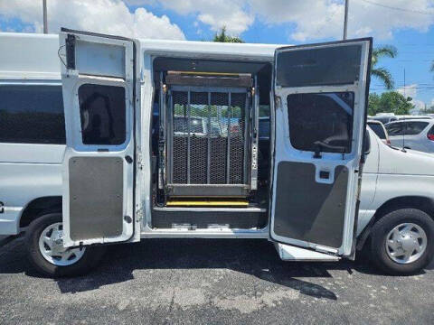 2008 Ford E-Series E-250