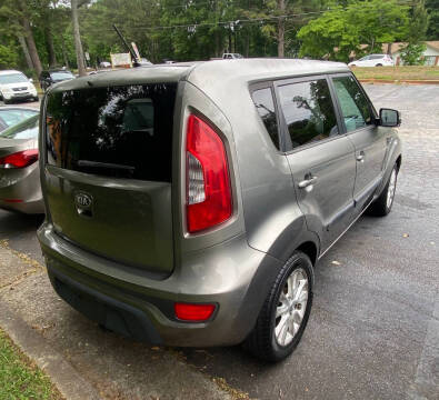 2013 Kia Soul +