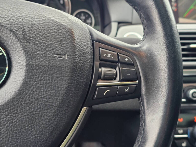 2015 BMW 5 Series 528i