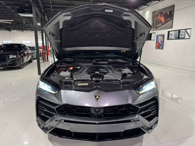2019 Lamborghini Urus