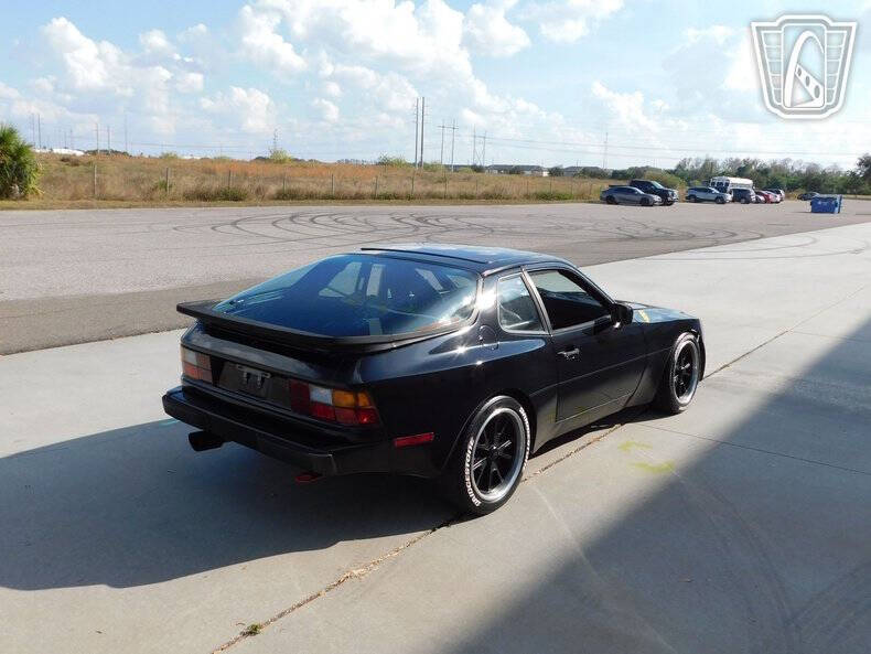 1984 Porsche 944
