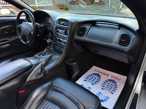 2004 Chevrolet Corvette