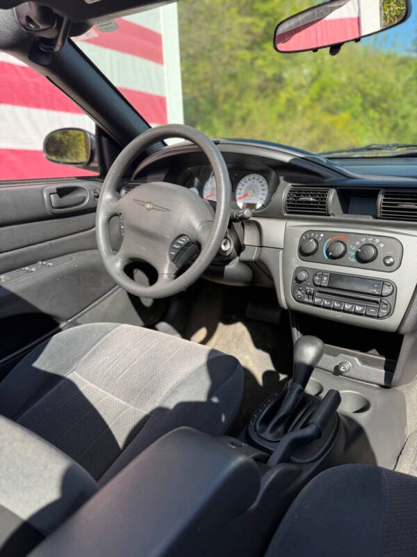 2004 Chrysler Sebring GTC