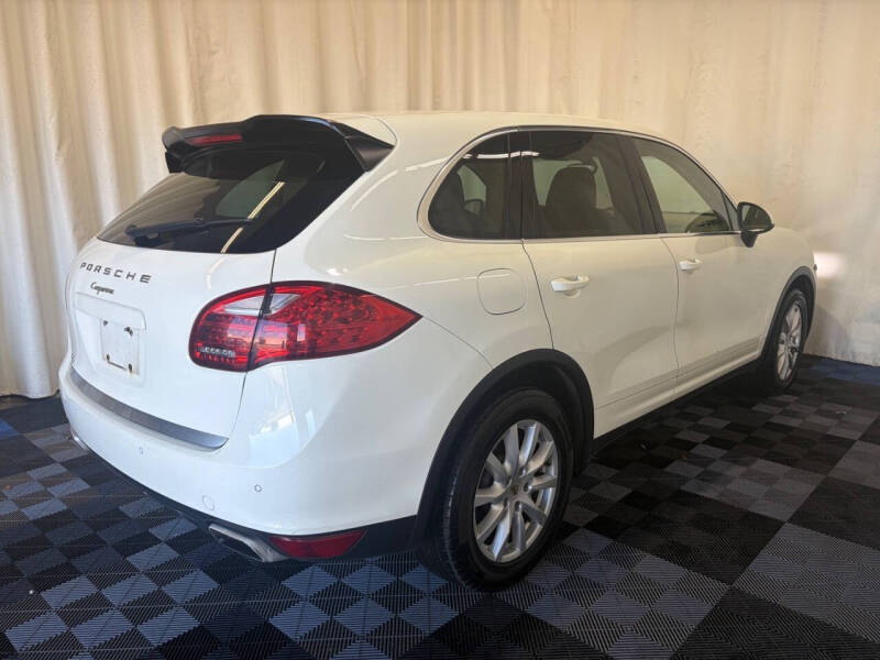 2012 Porsche Cayenne Tiptronic