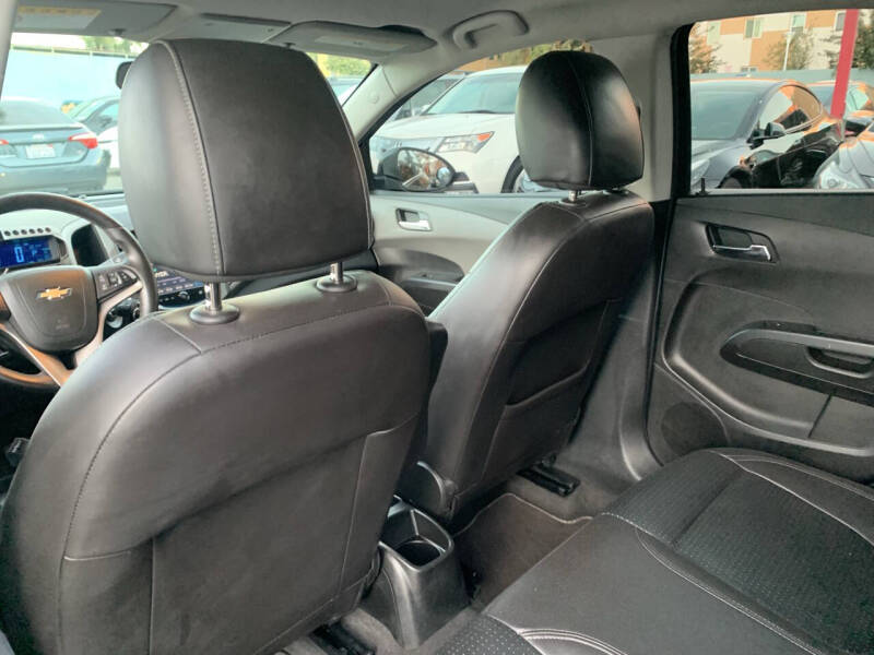 2015 Chevrolet Sonic LTZ Auto