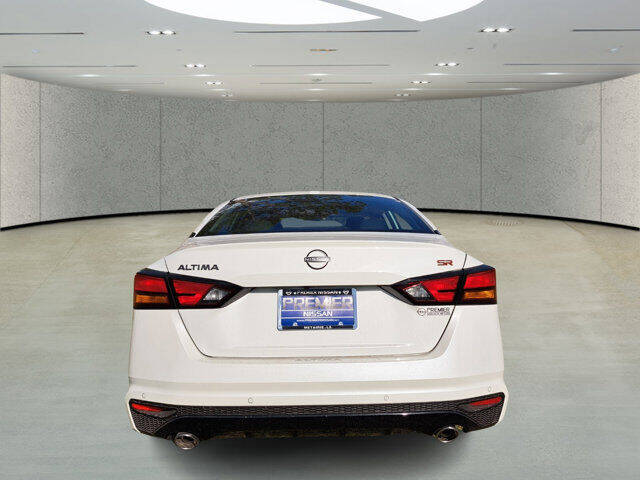 2024 Nissan Altima 2.5 SR