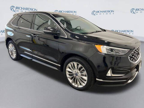2021 Ford Edge Titanium