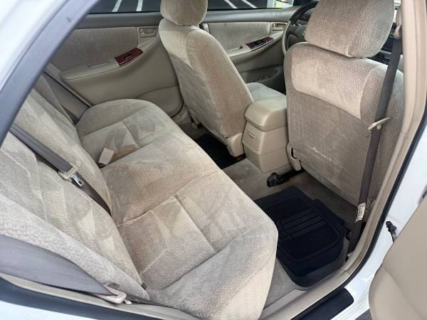 2003 Toyota Corolla LE