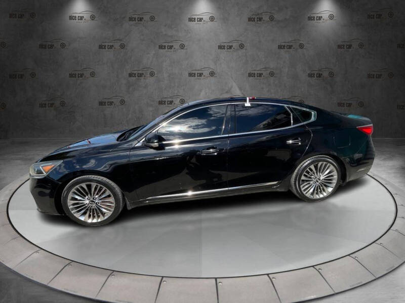 2017 Kia Cadenza Technology