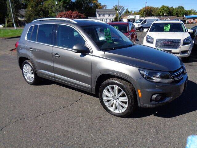 2015 Volkswagen Tiguan for sale at BETTER BUYS AUTO INC in East Windsor CT