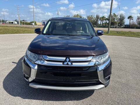 2016 Mitsubishi Outlander SE