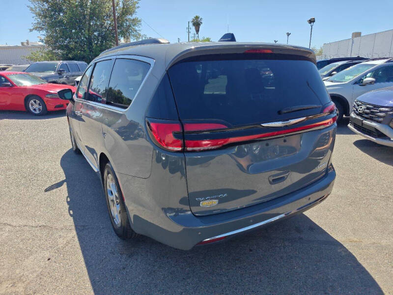 2023 Chrysler Pacifica Limited