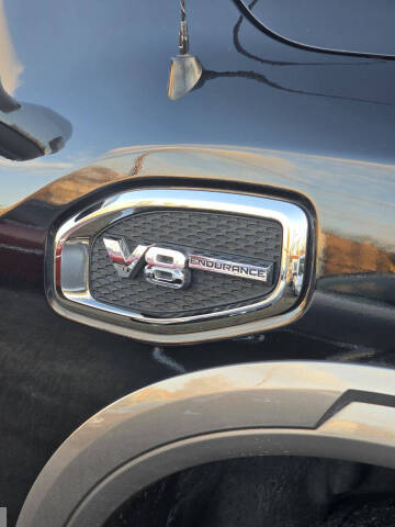 2017 Nissan Titan Platinum Reserve