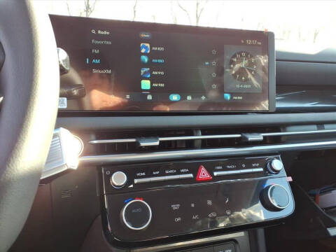 2026 Hyundai Tucson Hybrid Blue SE