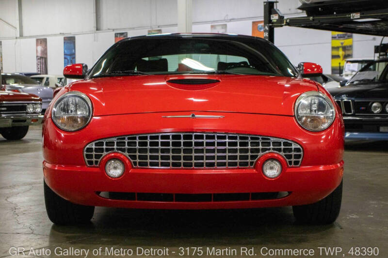 2002 Ford Thunderbird Deluxe