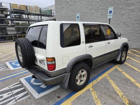 1996 Isuzu Trooper LS