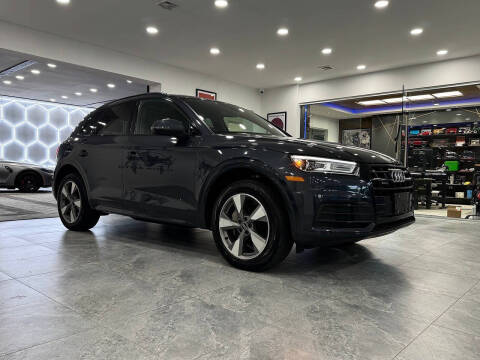 2020 Audi Q5 quattro Titanium Premium 45 TFSI