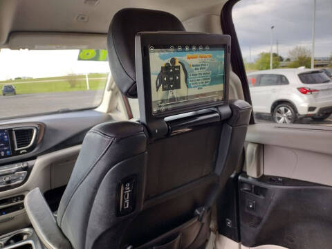 2018 Chrysler Pacifica Touring L Plus