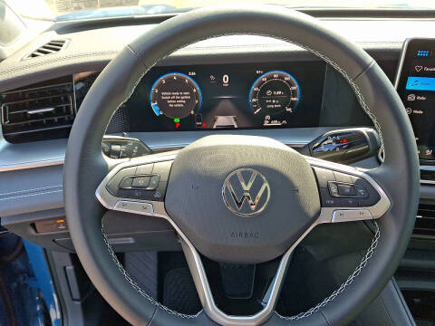 2025 Volkswagen Tiguan SE 4Motion