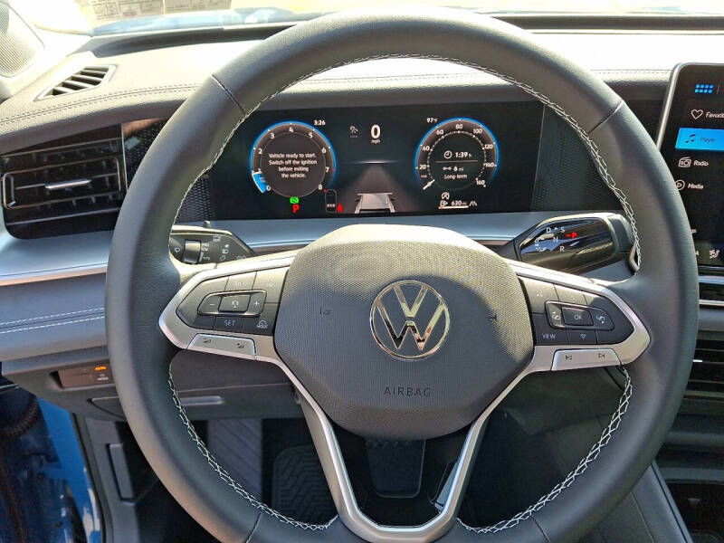 2025 Volkswagen Tiguan SE 4Motion