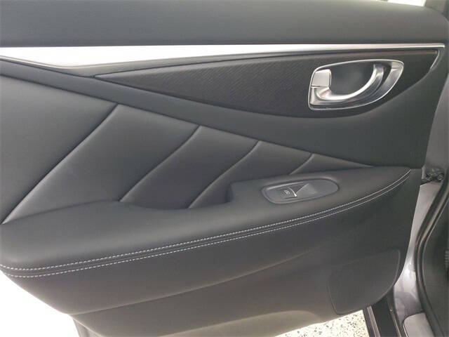 2023 Infiniti Q50 Sensory