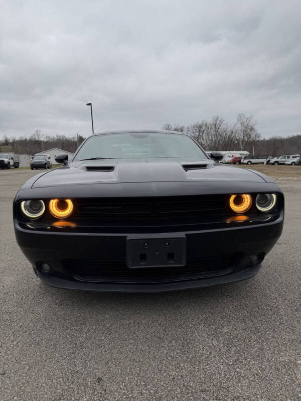2017 Dodge Challenger SXT