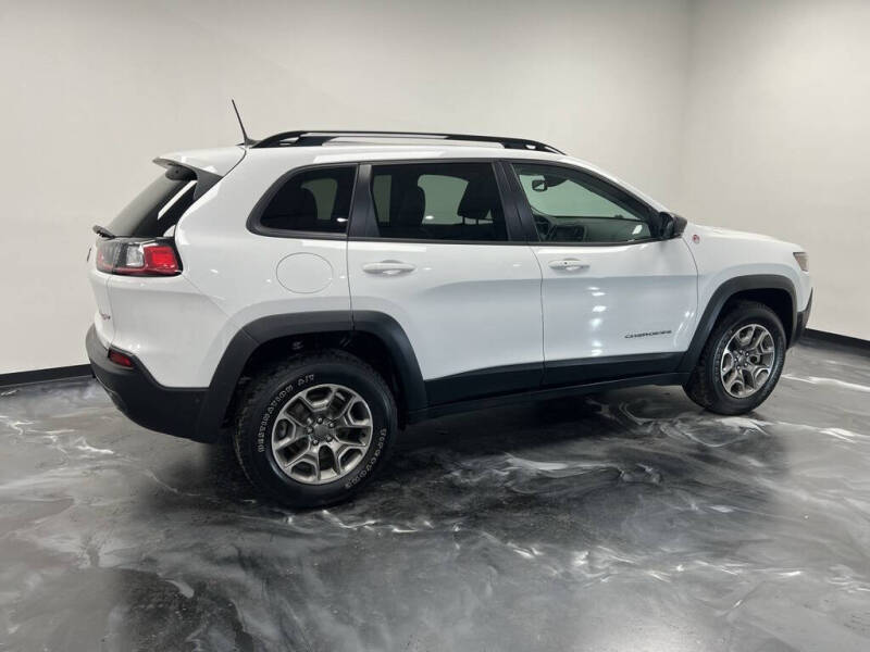 2022 Jeep Cherokee Trailhawk