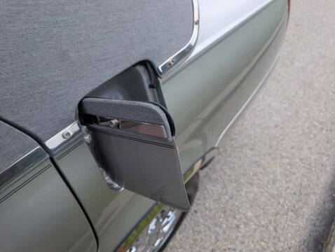 2005 Cadillac DeVille