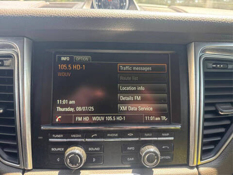 2016 Porsche Macan S