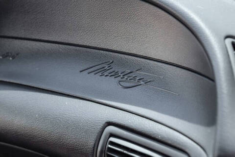 2000 Ford Mustang GT