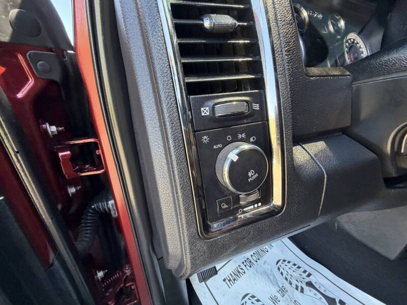 2017 RAM 1500 Sport