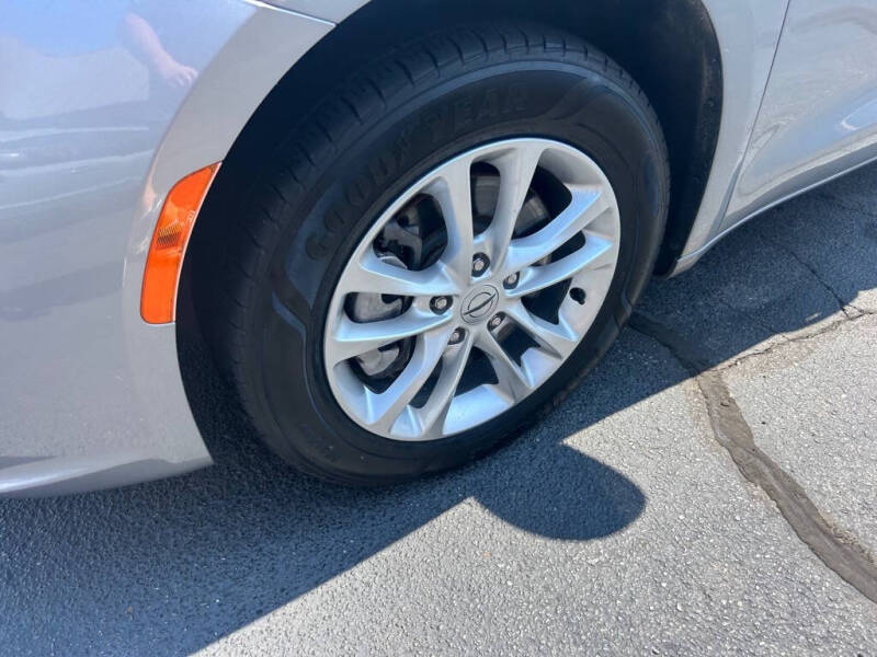 2021 Chrysler Pacifica Touring