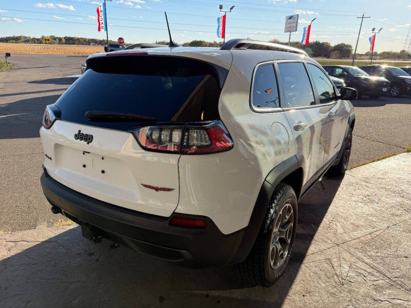 2020 Jeep Cherokee Trailhawk