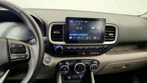 2024 Hyundai Venue SEL