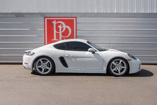 2017 Porsche 718 Cayman