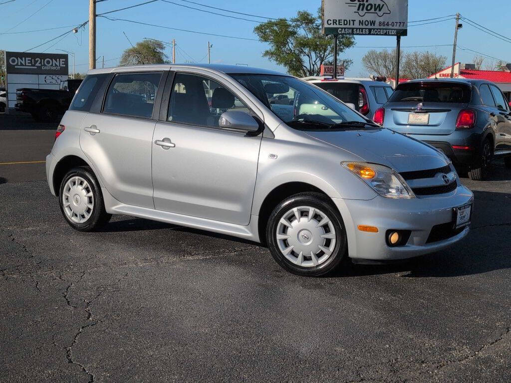 Silver 2006 Scion xA Base 4dr Hatchback w/Automatic 2