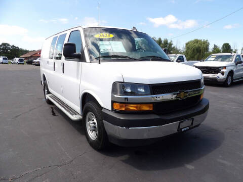 2025 Chevrolet Express 2500