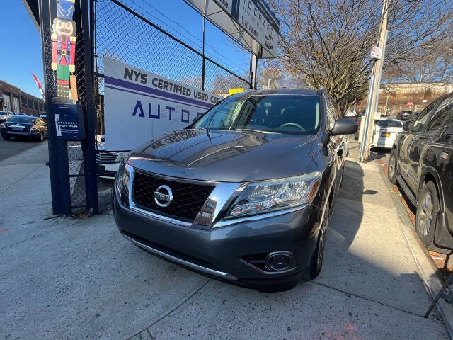 2016 Nissan Pathfinder for sale at Autocraft Auto Sales Inc in Brooklyn, NY